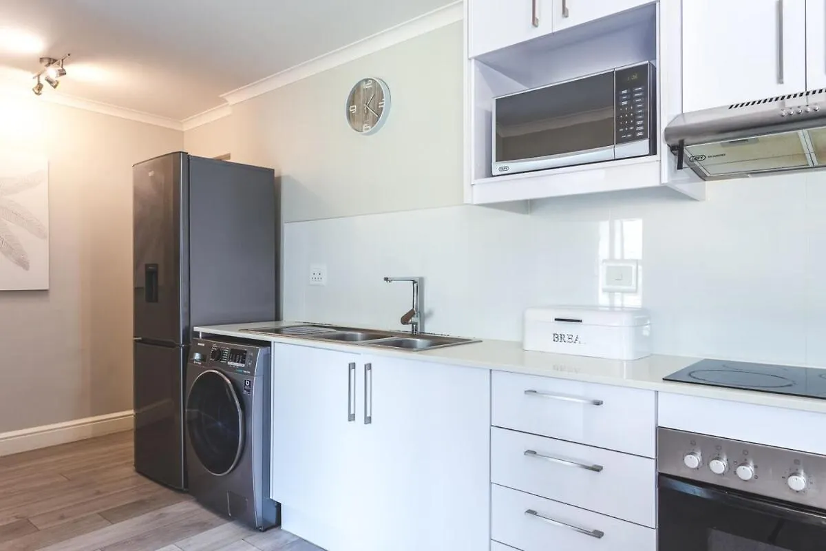 Apartment The Paragon Kahlua Modern Open Plan Centrally Located Cape Town