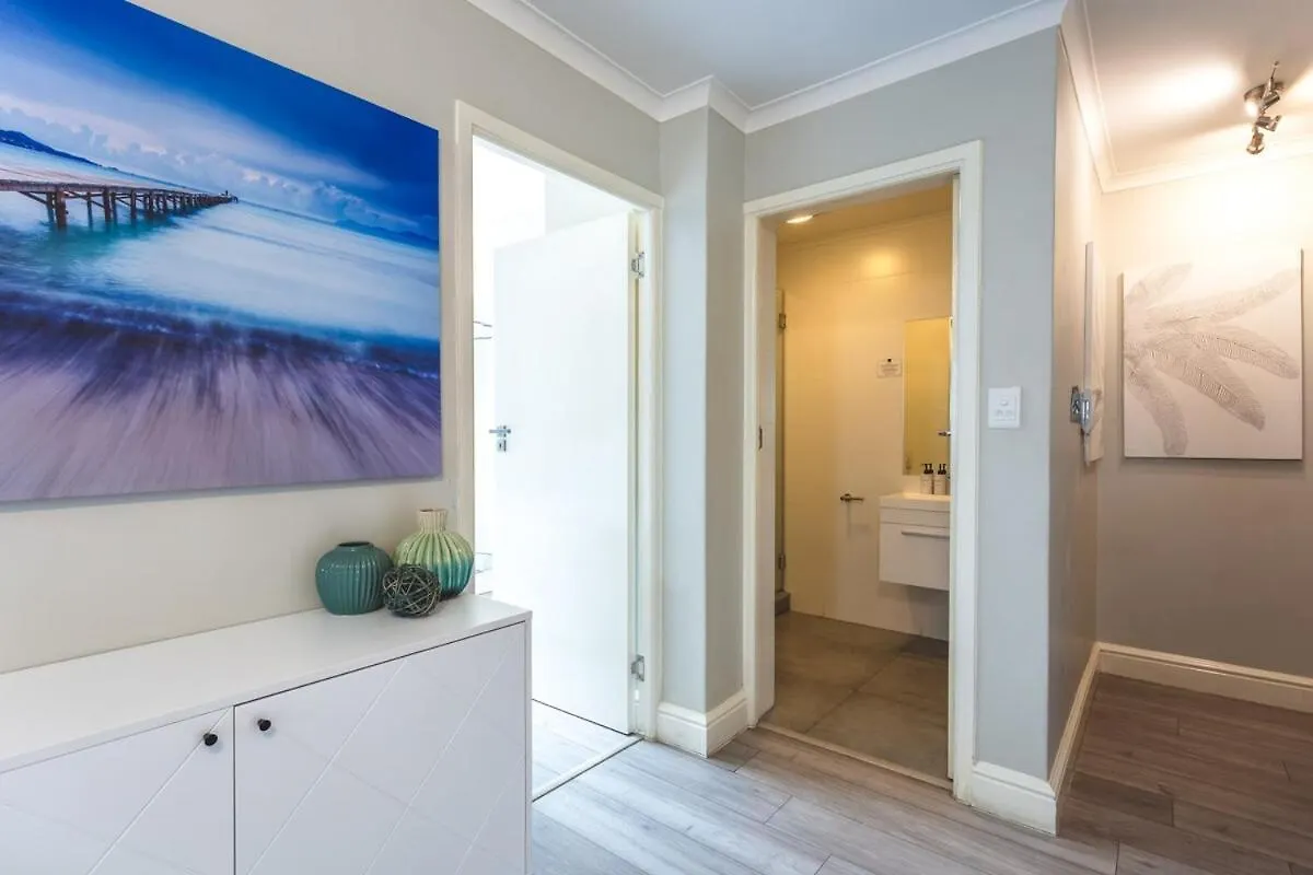 The Paragon Kahlua Modern Open Plan Centrally Located Cape Town 0*,
