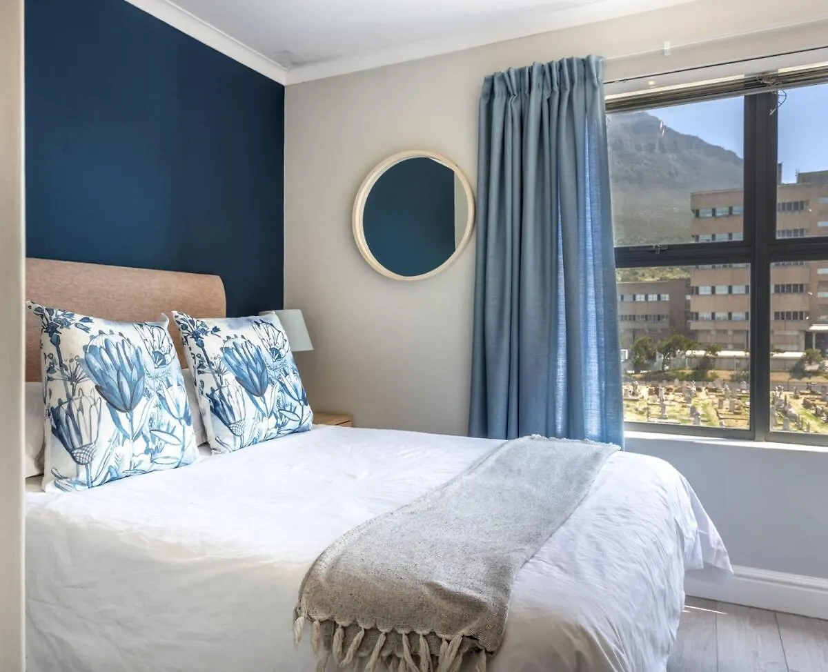 Apartment The Paragon Kahlua Modern Open Plan Centrally Located Cape Town