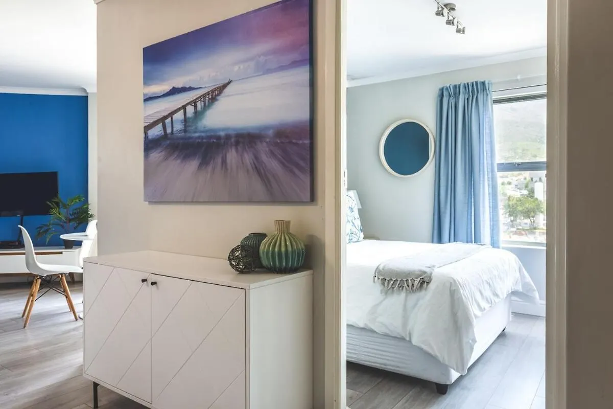 Apartment The Paragon Kahlua Modern Open Plan Centrally Located Cape Town